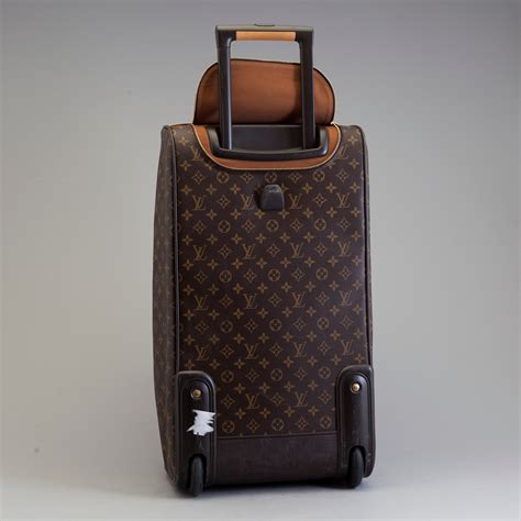 louis vuitton luggage carry on|louis vuitton duffle 50.